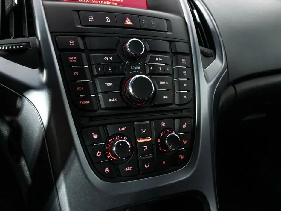 Opel Astra, 2013 г.