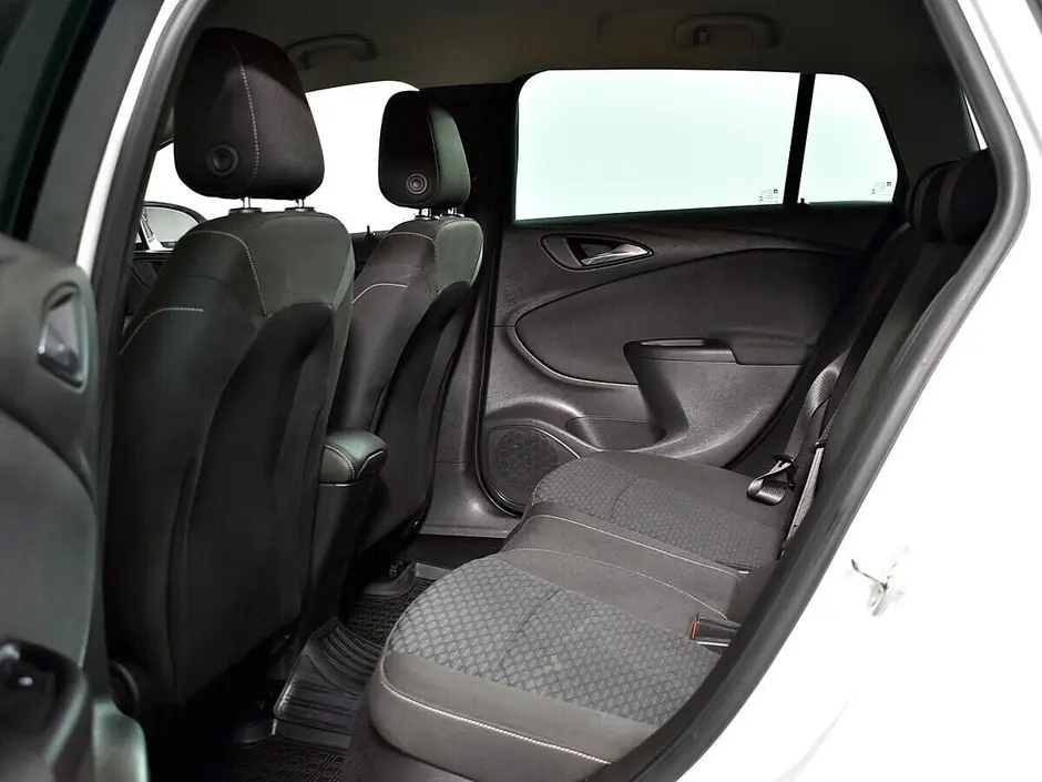 Opel Astra, 2016 г.