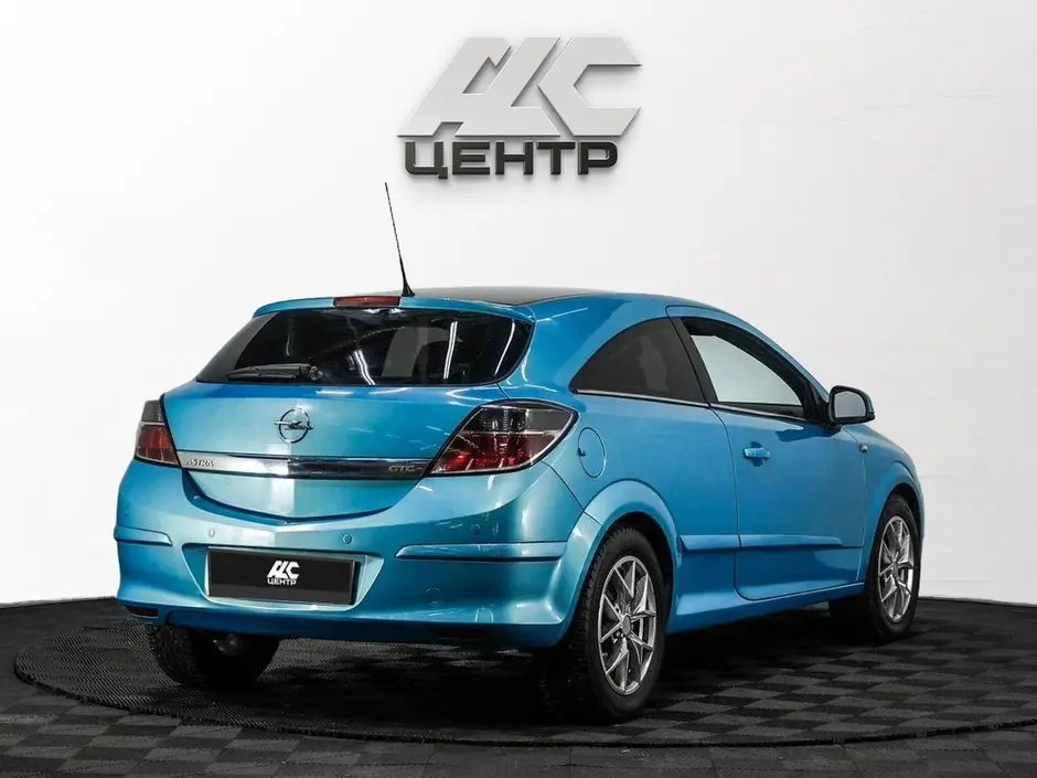 Opel Astra, 2010 г.