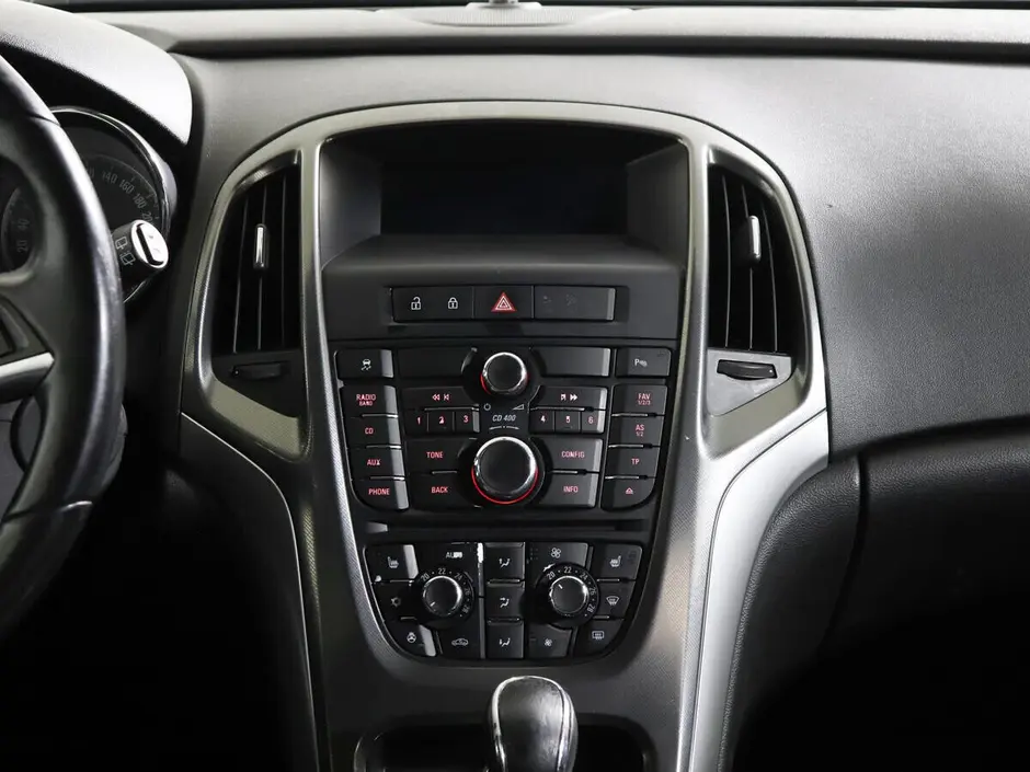 Opel Astra, 2012 г.