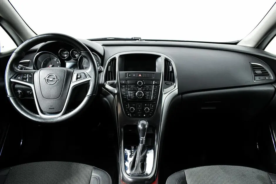 Opel Astra, 2010 г.