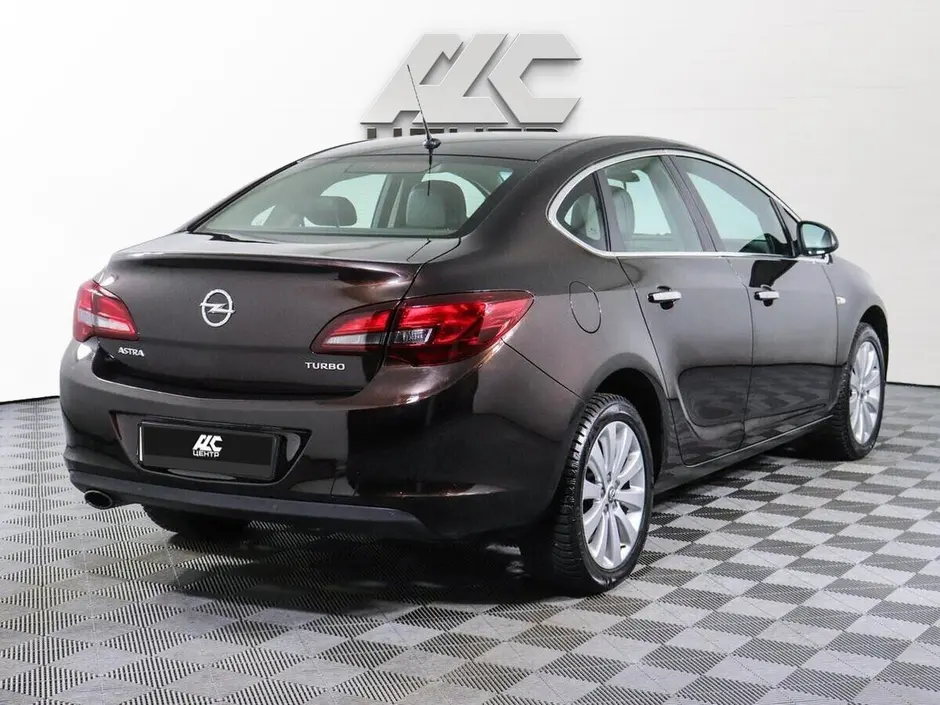 Opel Astra, 2013 г.