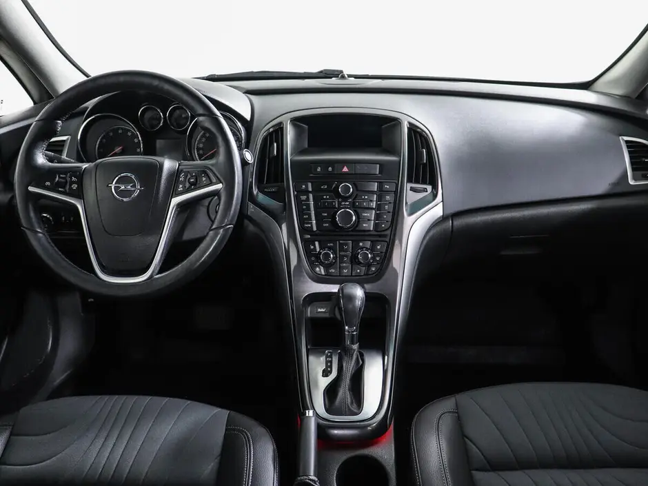 Opel Astra, 2013 г.