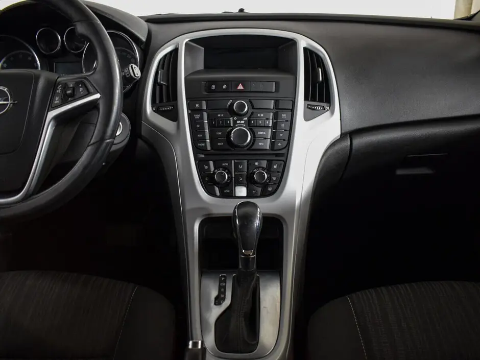 Opel Astra, 2011 г.