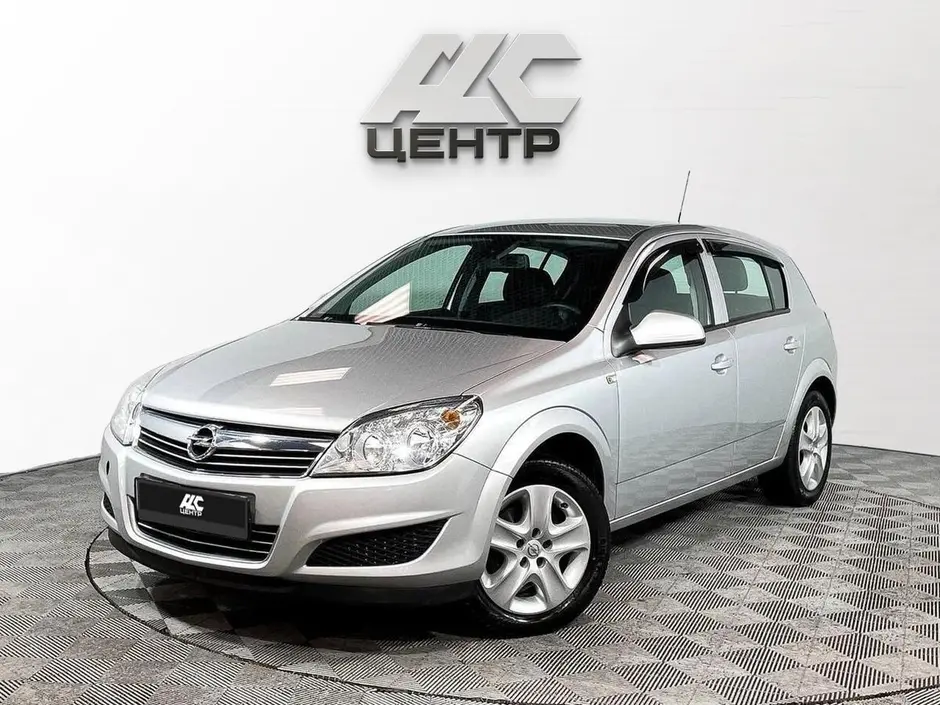 Opel Astra, 2012 г.