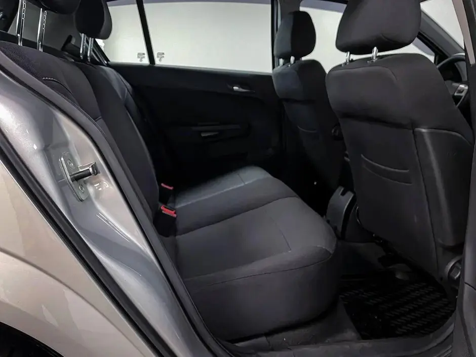 Opel Astra, 2012 г.