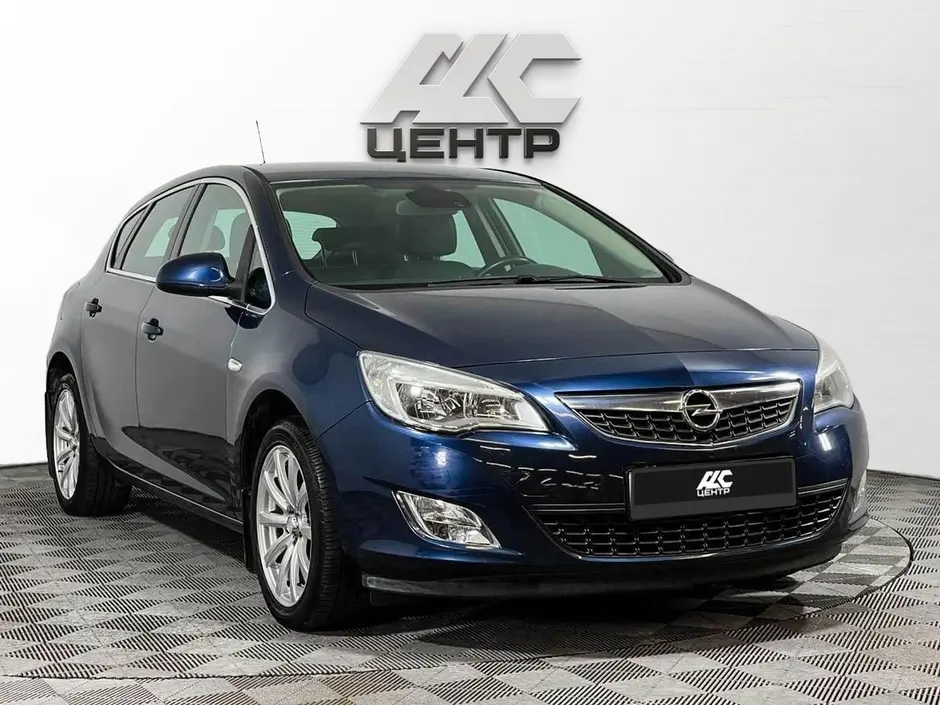 Opel Astra, 2012 г.