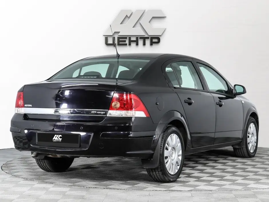 Opel Astra, 2011 г.