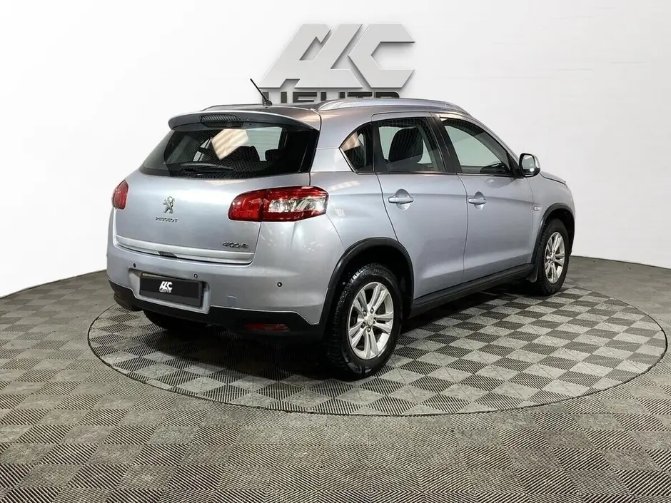 Peugeot 4008, 2012 г.