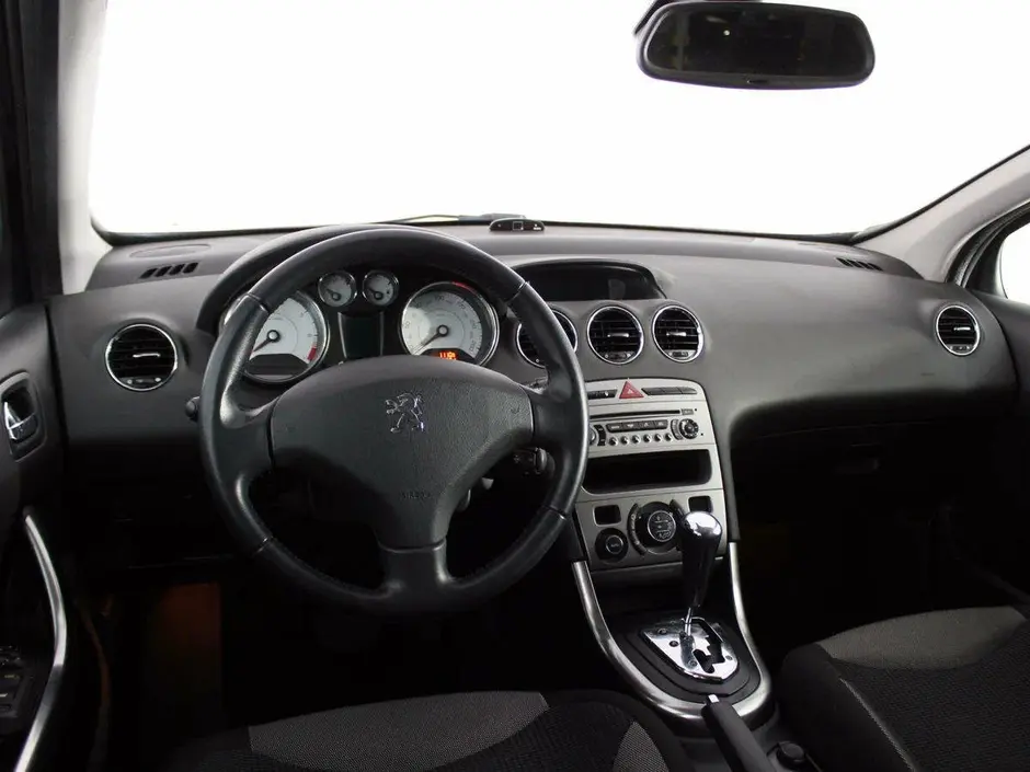 Peugeot 308, 2009 г.