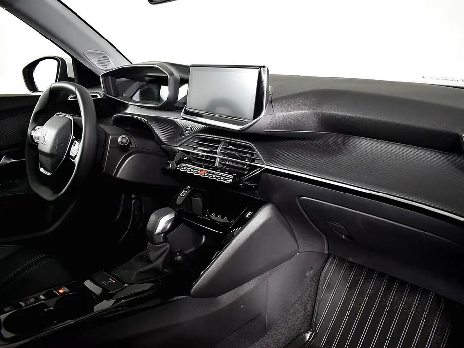 Peugeot 2008, 2021 г.