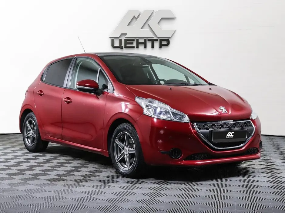 Peugeot 208, 2013 г.