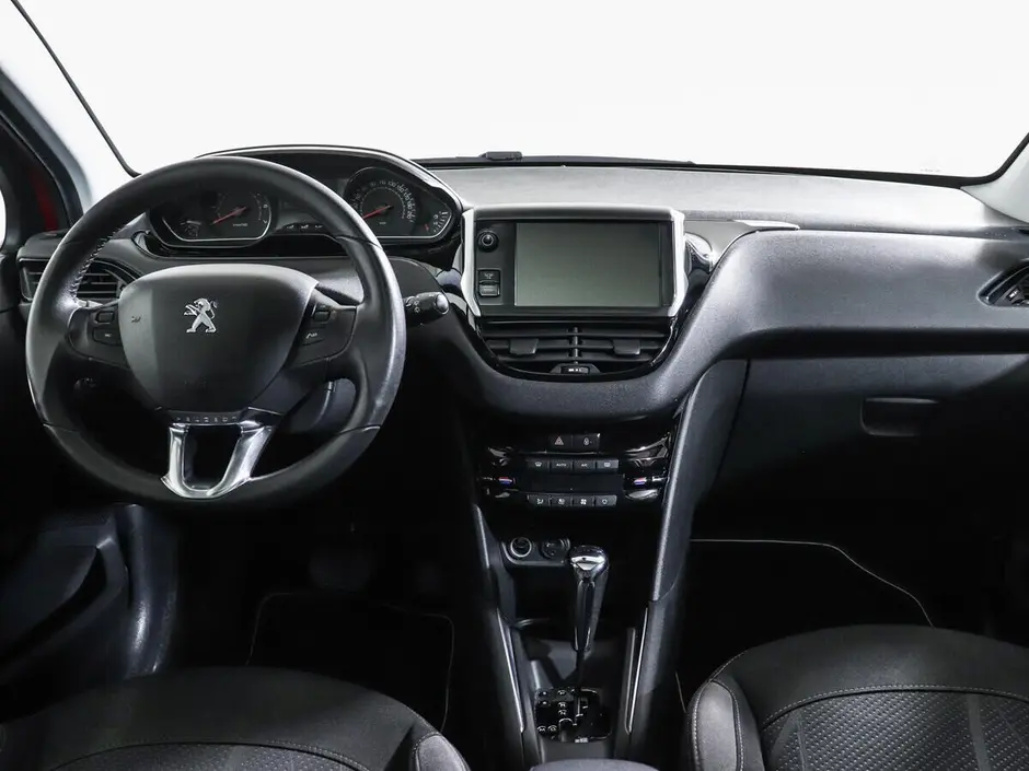 Peugeot 208, 2013 г.