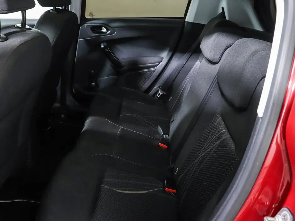 Peugeot 208, 2013 г.