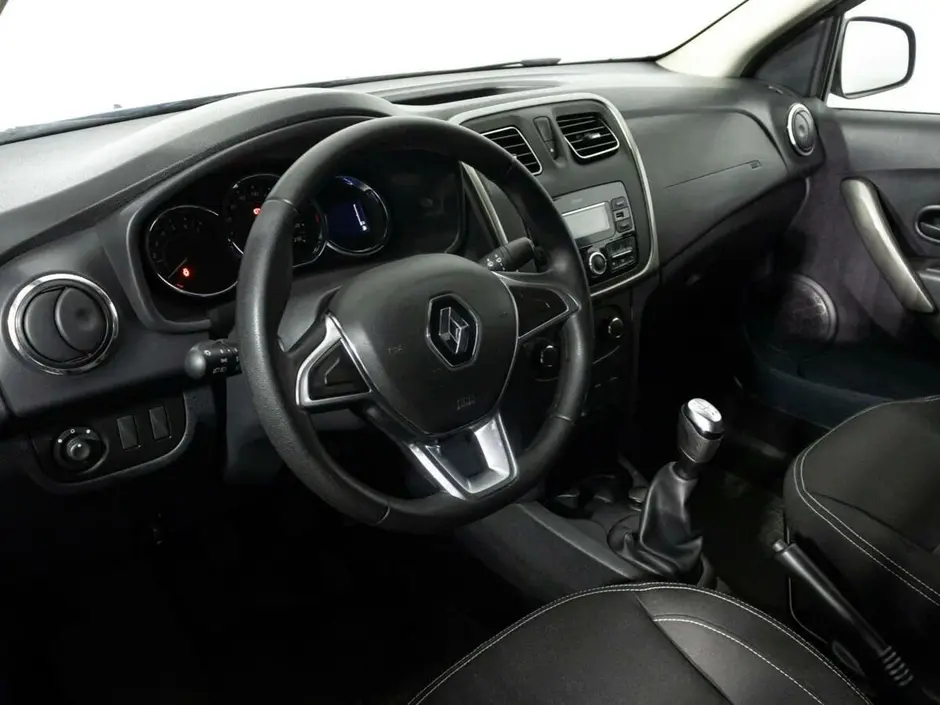 Renault Logan, 2021 г.