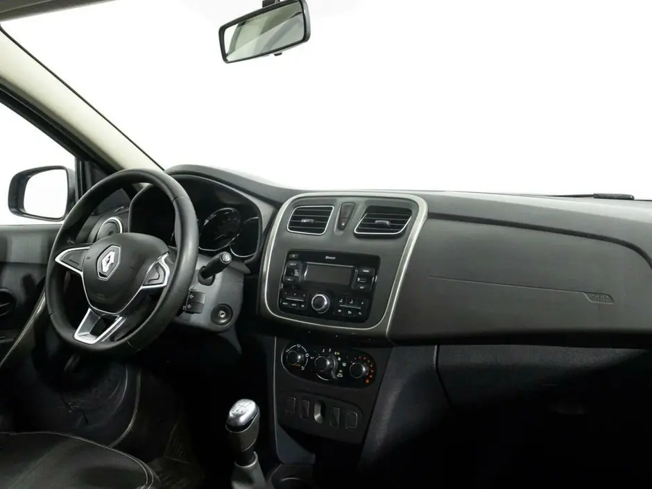 Renault Logan, 2021 г.