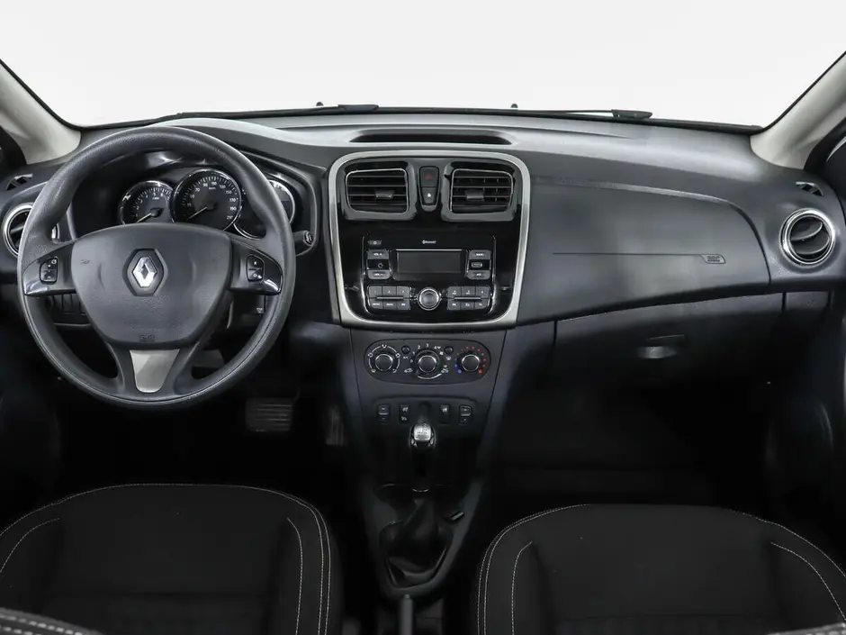 Renault Logan, 2017 г.