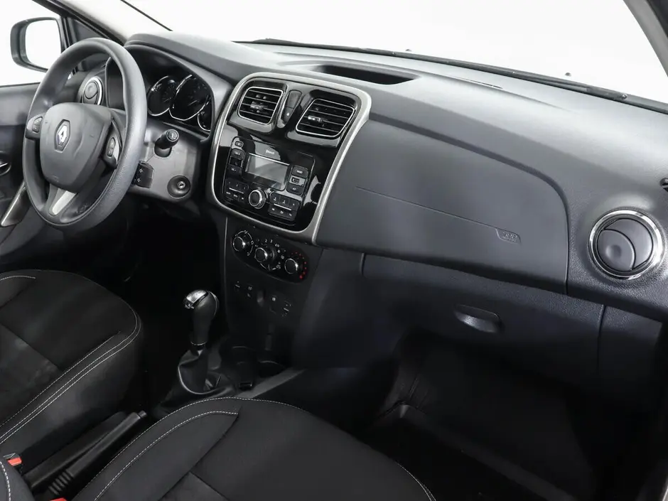 Renault Logan, 2017 г.