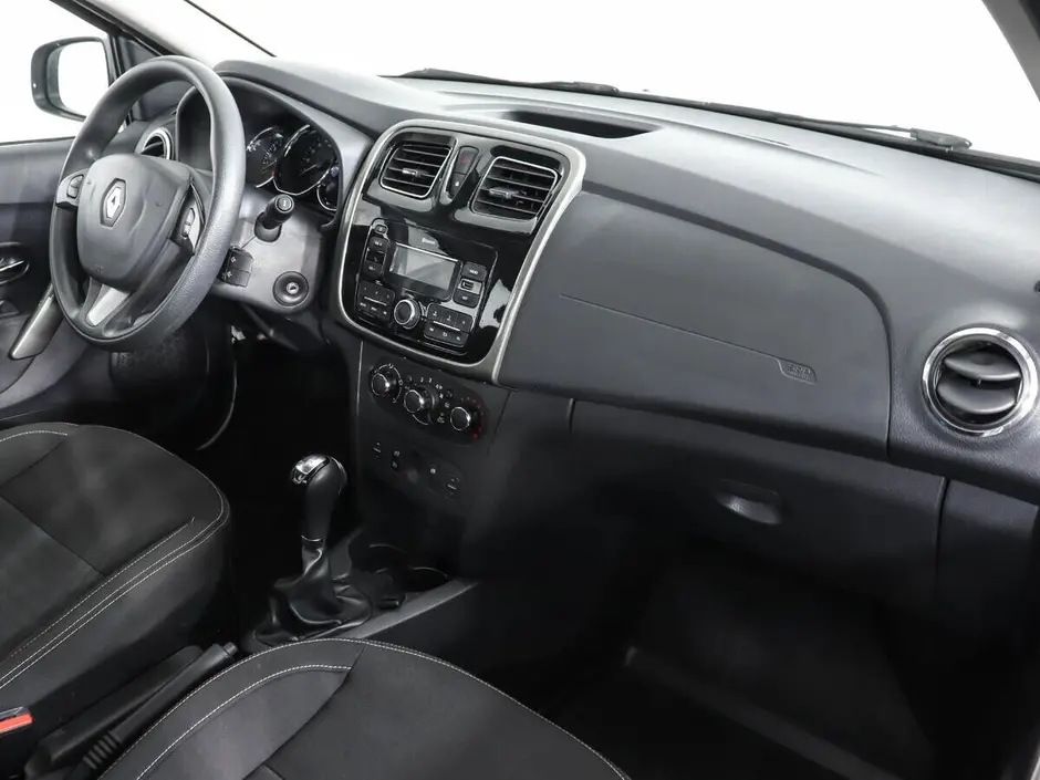 Renault Logan, 2017 г.