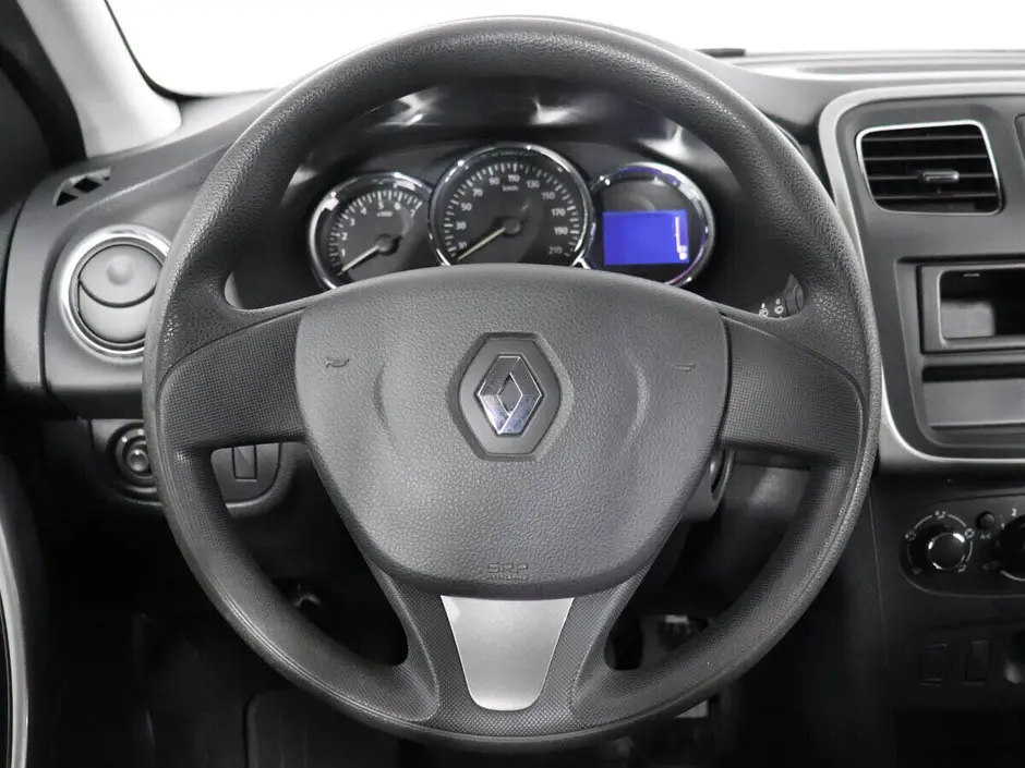 Renault Logan, 2017 г.