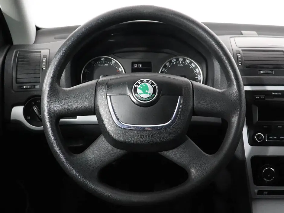 Skoda Octavia, 2010 г.