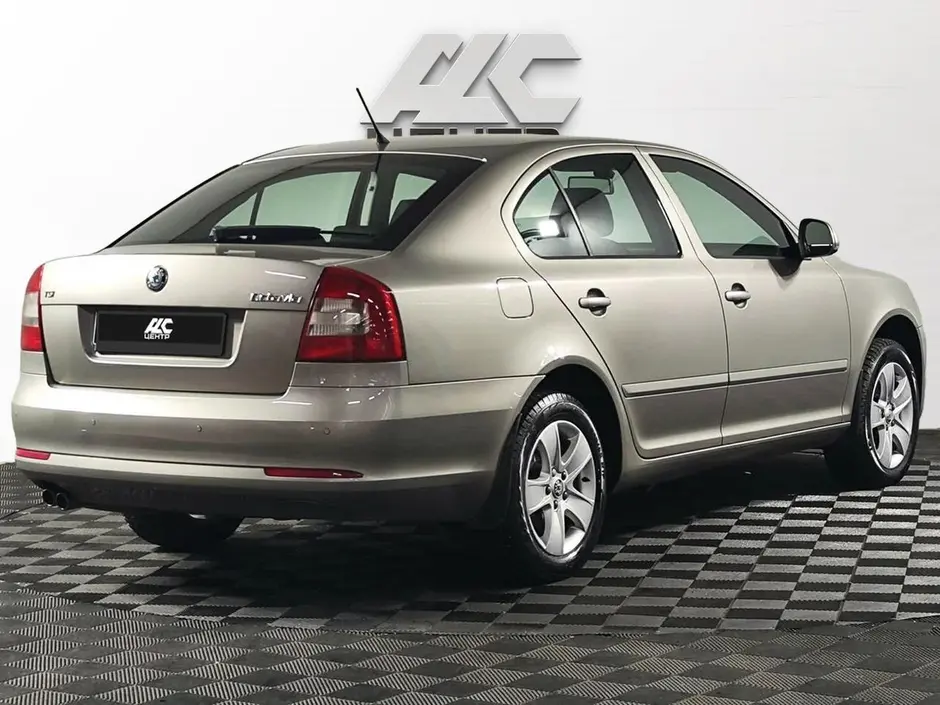 Skoda Octavia, 2012 г.