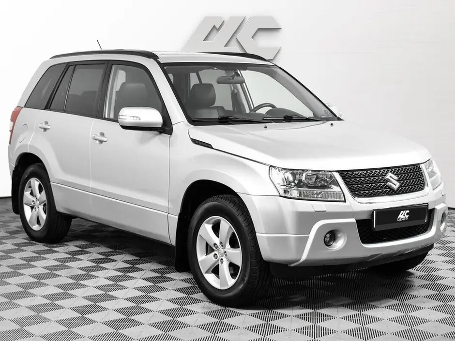 Suzuki Grand Vitara, 2010 г.