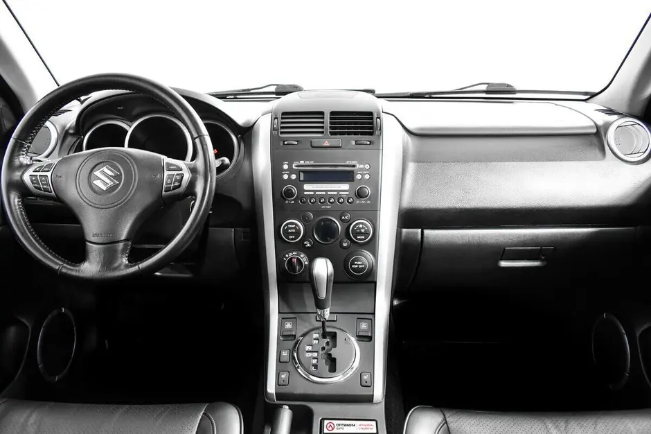 Suzuki Grand Vitara, 2010 г.