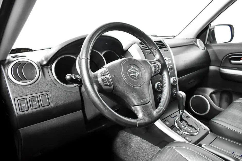 Suzuki Grand Vitara, 2010 г.