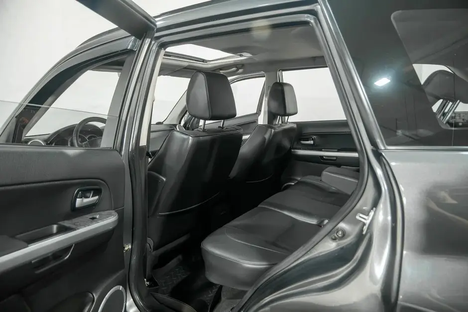 Suzuki Grand Vitara, 2010 г.