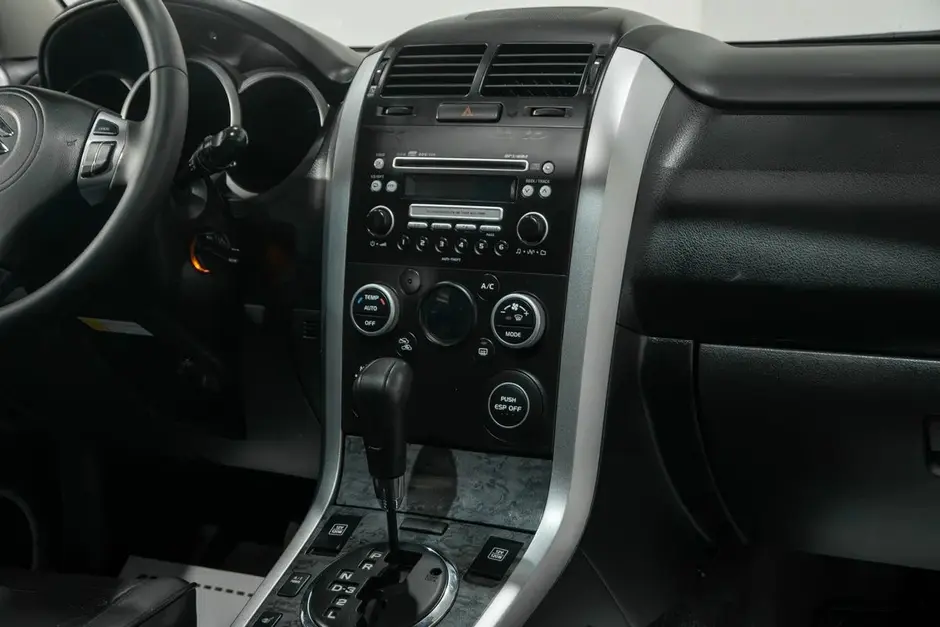 Suzuki Grand Vitara, 2010 г.