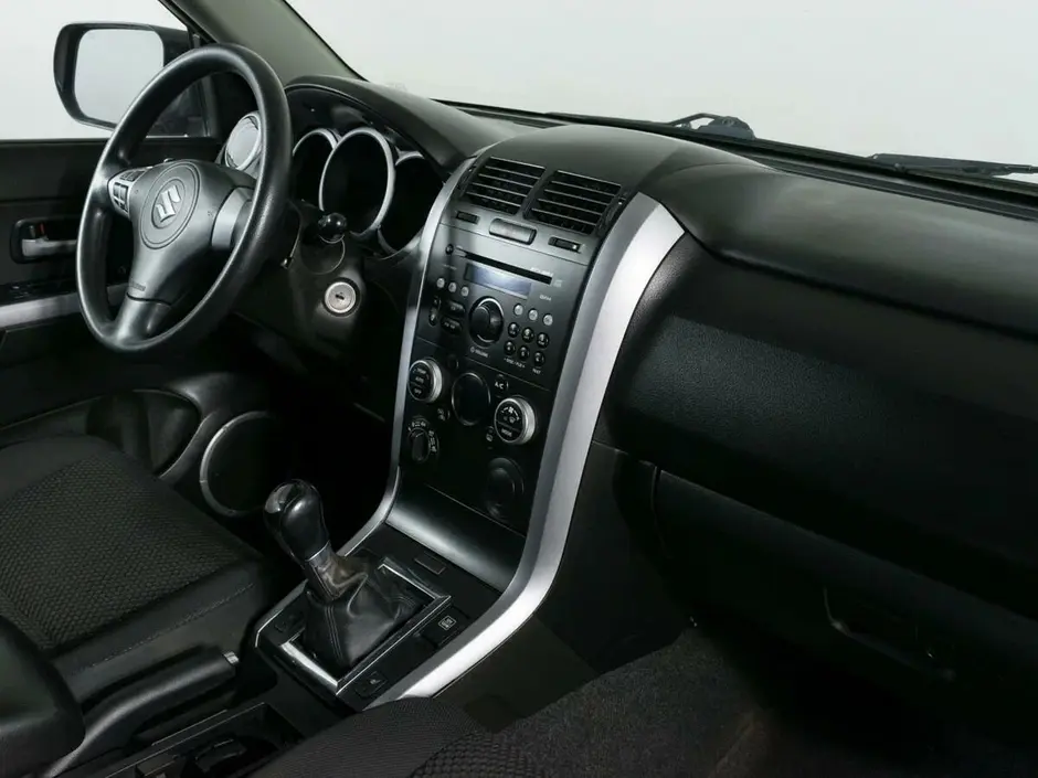 Suzuki Grand Vitara, 2010 г.