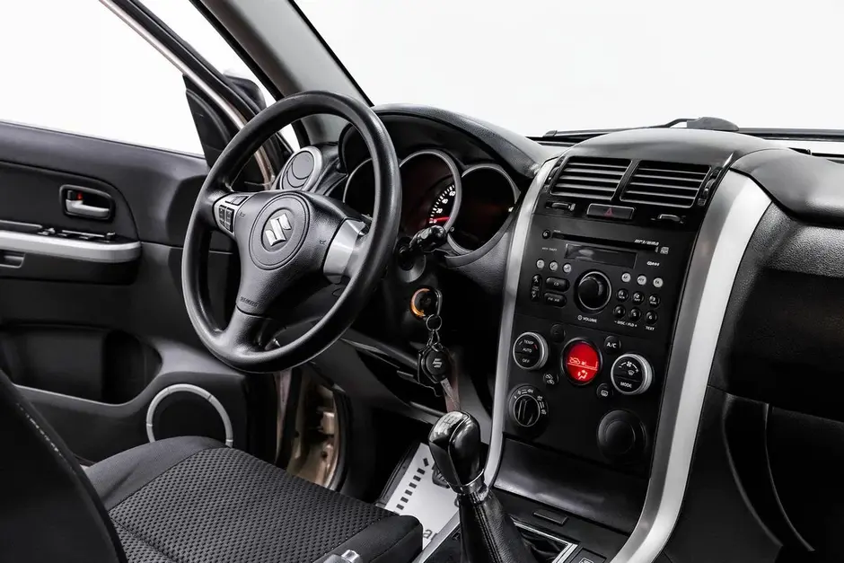 Suzuki Grand Vitara, 2010 г.