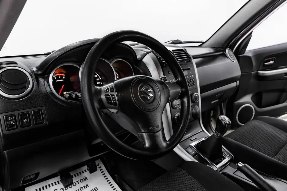 Suzuki Grand Vitara, 2010 г.