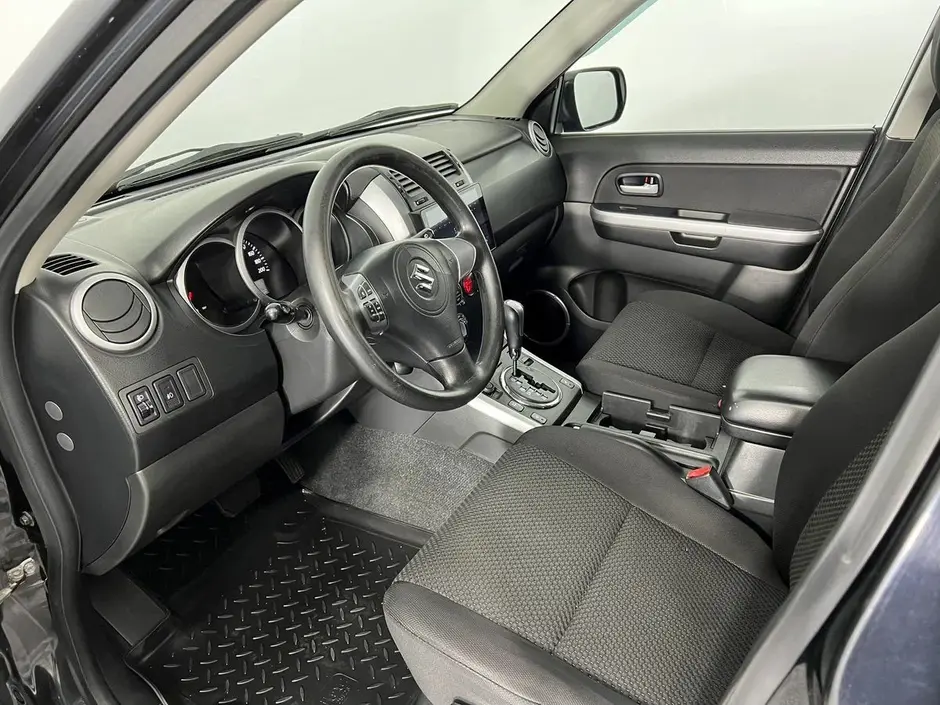 Suzuki Grand Vitara, 2010 г.