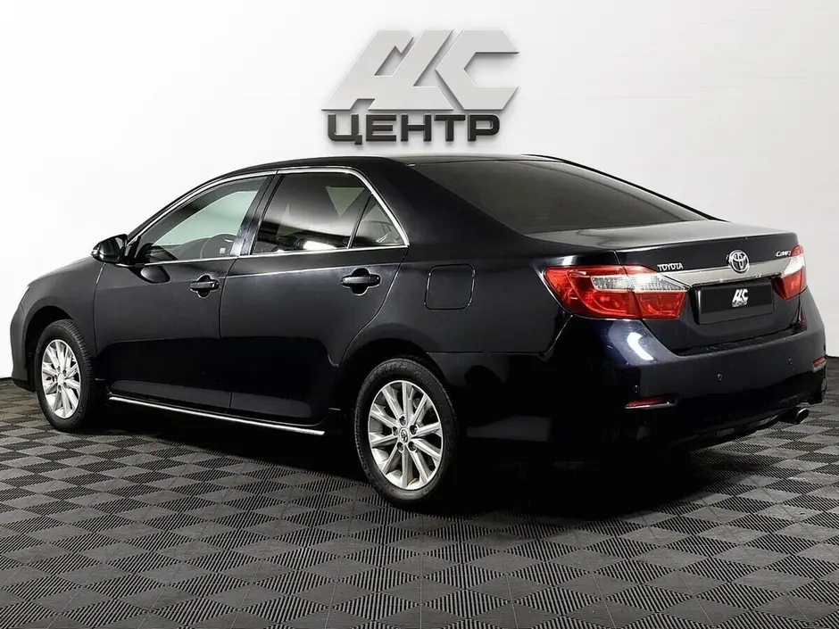 Toyota Camry, 2012 г.