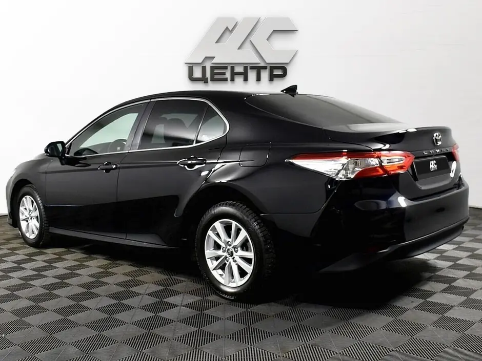 Toyota Camry, 2019 г.