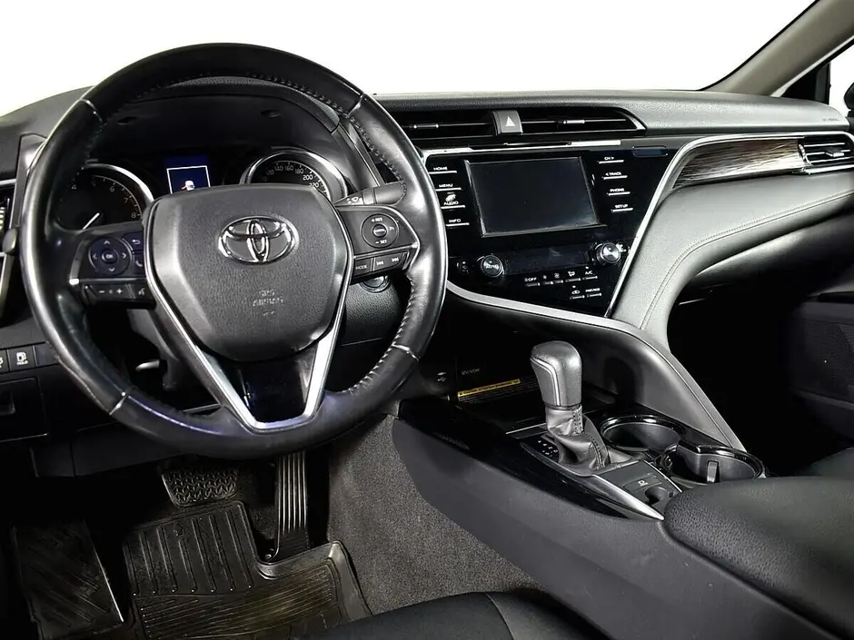 Toyota Camry, 2019 г.