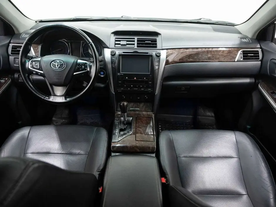 Toyota Camry, 2015 г.