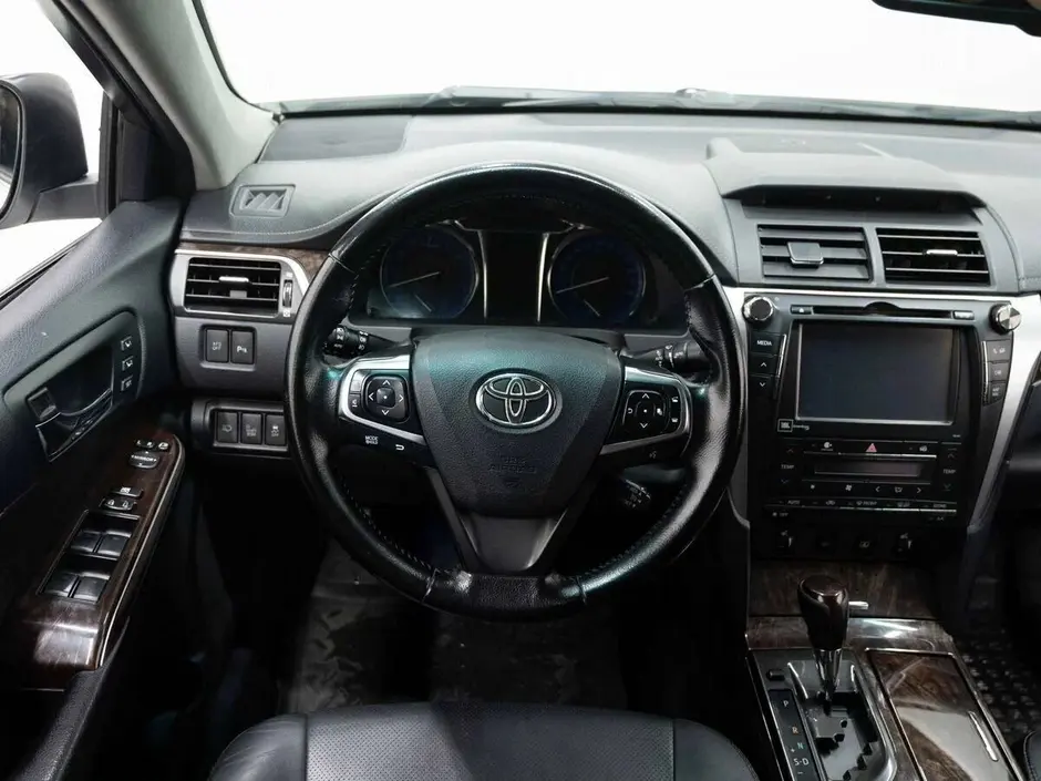 Toyota Camry, 2015 г.