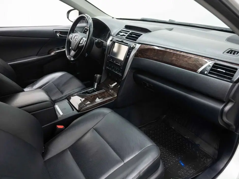 Toyota Camry, 2015 г.