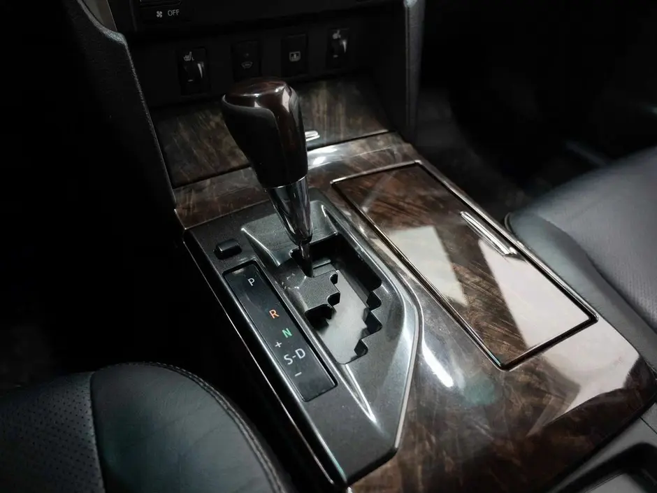 Toyota Camry, 2015 г.