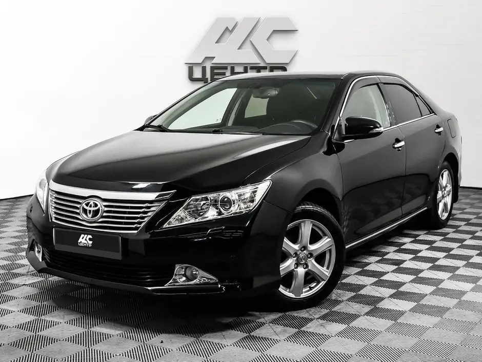 Toyota Camry, 2011 г.