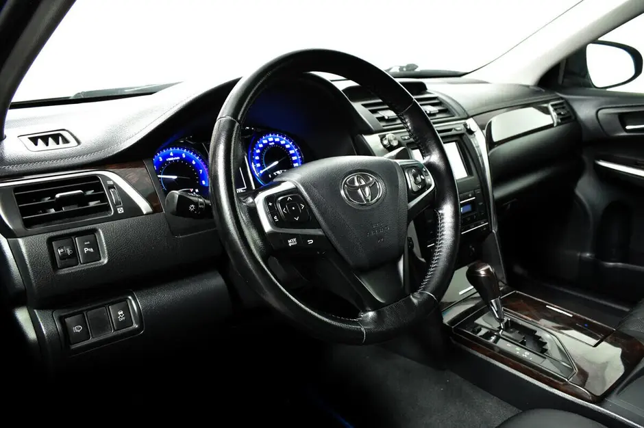 Toyota Camry, 2015 г.