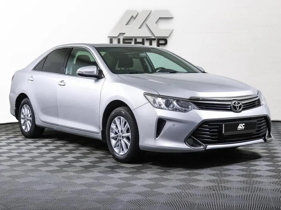 Toyota Camry, 2016 г.