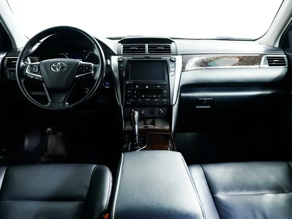 Toyota Camry, 2015 г.