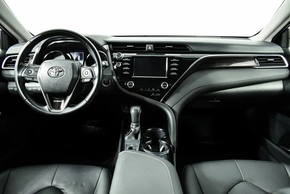 Toyota Camry, 2018 г.