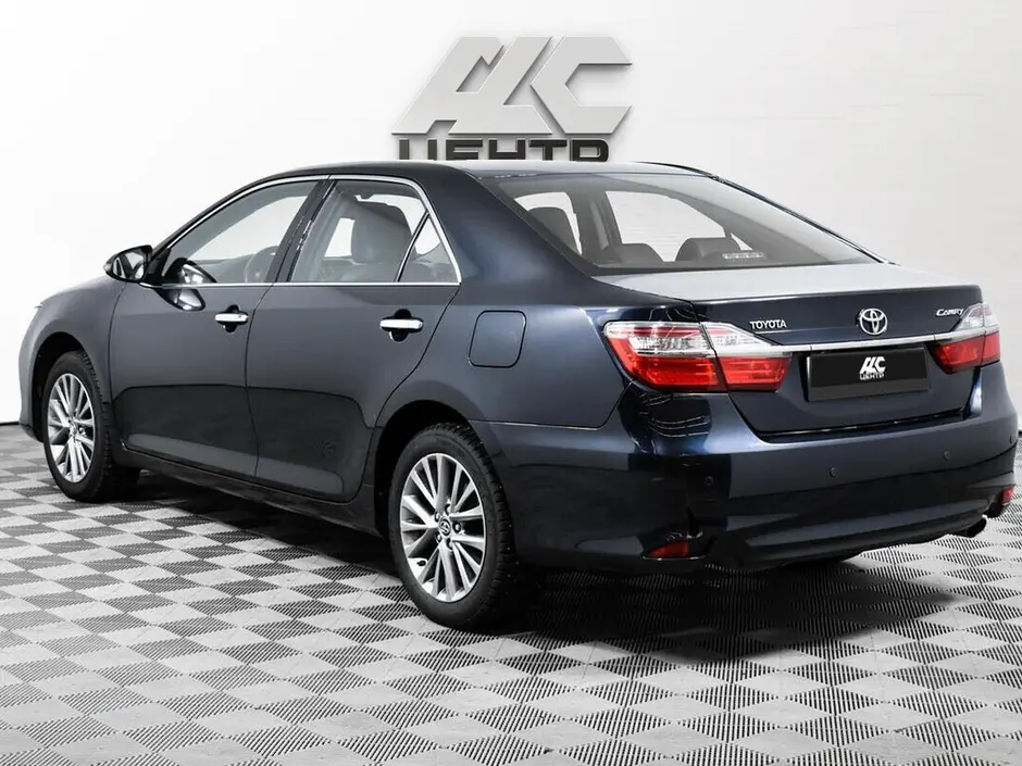 Toyota Camry, 2016 г.