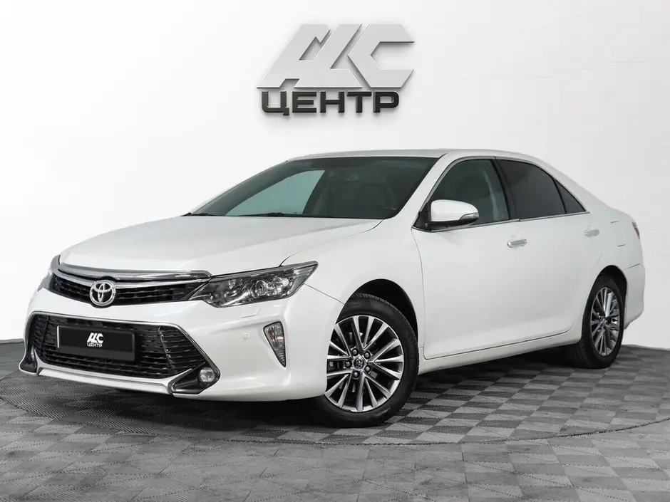 Toyota Camry, 2017 г.