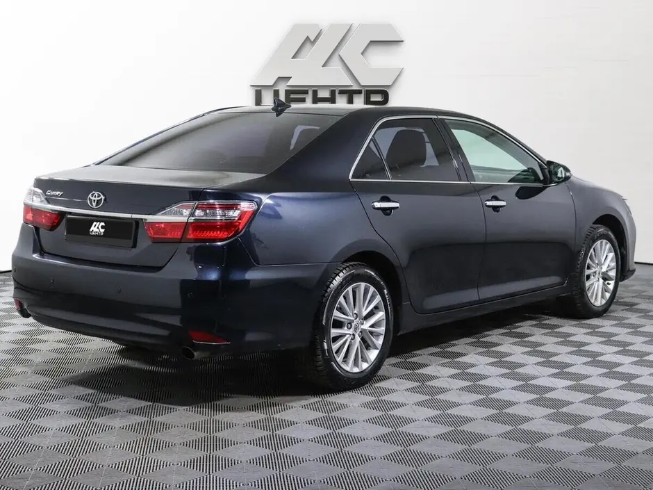 Toyota Camry, 2017 г.